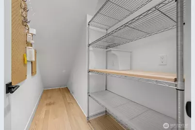 8530 13th Avenue NW #B, Seattle, WA 98117 - Photo 13
