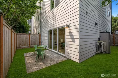 8530 13th Avenue NW #B, Seattle, WA 98117 - Photo 37