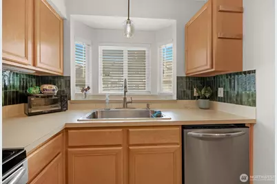 459 Queen Avenue NE #303, Renton, WA 98056 - Photo 5