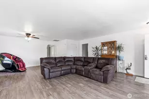 9816 Ramsay Dr SE, Yelm, WA 98597 - Photo 5