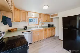 143 Dora Ave, Bremerton, WA 98312 - Photo 5