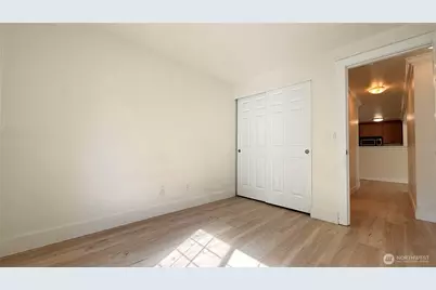 28704 18th Avenue S #V102, Federal Way, WA 98003 - Photo 9
