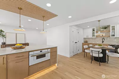 13610 116th Place NE, Kirkland, WA 98034 - Photo 15