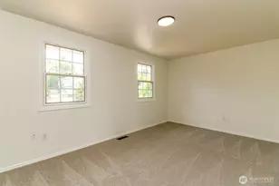 5403 Edgewood Dr E, Edgewood, WA 98372 - Photo 27