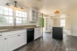 5403 Edgewood Dr E, Edgewood, WA 98372 - Photo 13