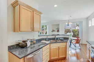 3115 SE 11th Pl, Renton, WA 98058 - Photo 15
