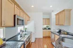 3115 SE 11th Pl, Renton, WA 98058 - Photo 13