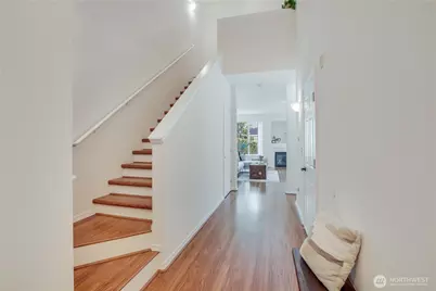 3115 SE 11th Place #1049, Renton, WA 98058 - Photo 5