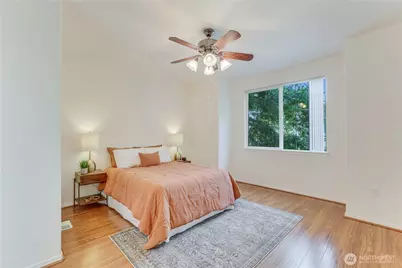 3115 SE 11th Place #1049, Renton, WA 98058 - Photo 17