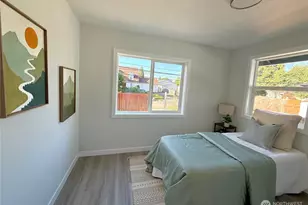 323 SW 108th St, Seattle, WA 98146 - Photo 9