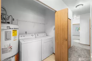 3426 Oakes Ave, Everett, WA 98201 - Photo 9