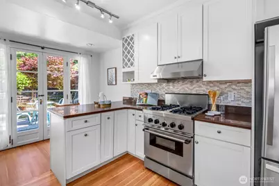 1928 9th Avenue W, Seattle, WA 98119 - Photo 13