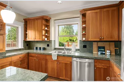 4606 S Andover Street, Seattle, WA 98118 - Photo 15
