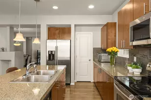 15720 Manor Way, Lynnwood, WA 98087 - Photo 9