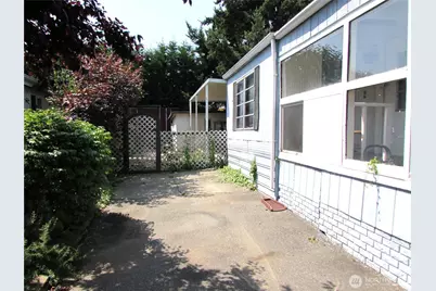 24222 54th Avenue W #67, Mountlake Terrace, WA 98043 - Photo 3