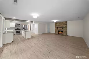 9320 31st St E, Edgewood, WA 98371 - Photo 17