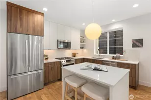 3934 B S Angeline St, Seattle, WA 98118 - Photo 9