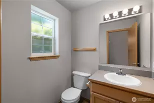 7039 7041 Lazy Ct SW, Tumwater, WA 98512 - Photo 5