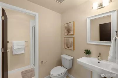 10718 15th Avenue NE, Seattle, WA 98125 - Photo 25
