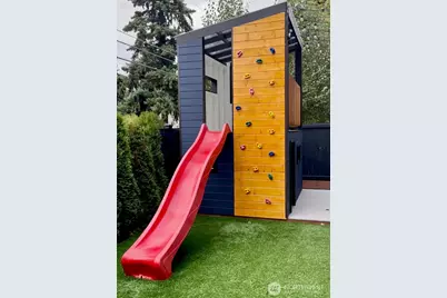10718 15th Avenue NE, Seattle, WA 98125 - Photo 39