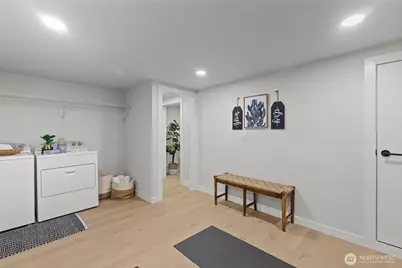 3901 151st Avenue SE, Bellevue, WA 98006 - Photo 35