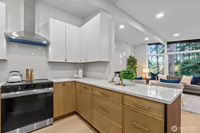3901 151st Avenue SE, Bellevue, WA 98006 - Photo 11