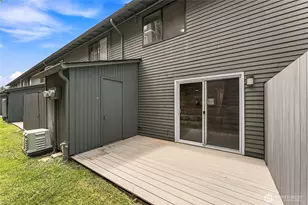 1040 S 320th St, Federal Way, WA 98003 - Photo 17