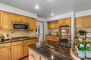 408 SW 336th Ct, Federal Way, WA 98023 - Photo 9