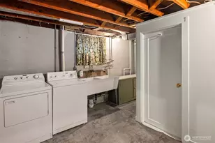 112 NW 44th St, Seattle, WA 98107 - Photo 21