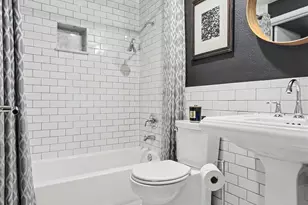908 Hiawatha Pl S, Seattle, WA 98144 - Photo 23