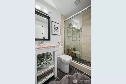 908 Hiawatha Place S #B, Seattle, WA 98144 - Photo 27