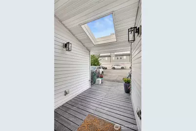 908 Hiawatha Place S #B, Seattle, WA 98144 - Photo 31