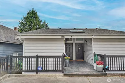 908 Hiawatha Place S #B, Seattle, WA 98144 - Photo 1