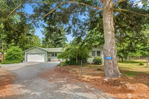 584 W Wanamaker Rd, Coupeville, WA 98239 - Photo 1