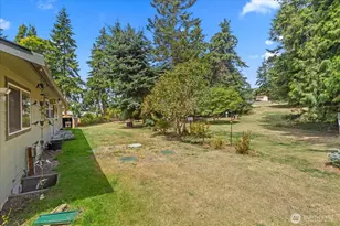 584 W Wanamaker Rd, Coupeville, WA 98239 - Photo 23