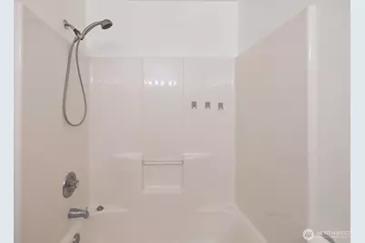 5010 168th Street SW #E, Lynnwood, WA 98037 - Photo 27