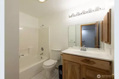 5010 168th Street SW #E, Lynnwood, WA 98037 - Photo 23