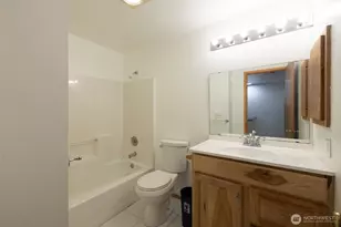 5010 168th St SW, Lynnwood, WA 98037 - Photo 23