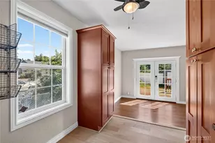 6704 23rd Ave SW, Seattle, WA 98106 - Photo 11