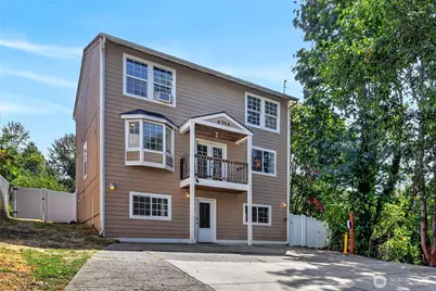 6704 23rd Avenue SW, Seattle, WA 98106 - Photo 1