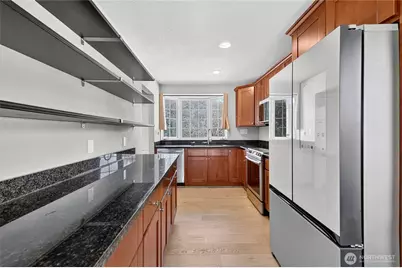 6704 23rd Avenue SW, Seattle, WA 98106 - Photo 5