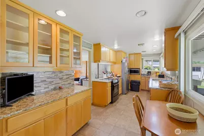 3707 128th Street E, Tacoma, WA 98446 - Photo 7
