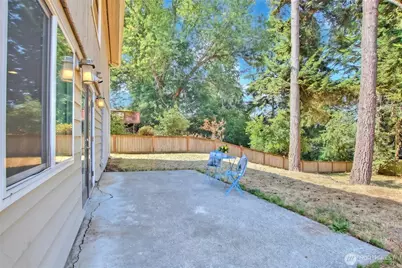 2025 Edmonds Avenue NE, Renton, WA 98056 - Photo 29