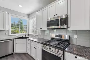 2377 N O St, Washougal, WA 98761 - Photo 11