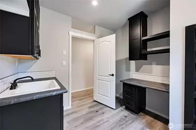 21351 Howard Avenue, Kingston, WA 98346 - Photo 29
