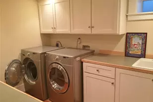 4412 2nd Ave NE, Seattle, WA 98105 - Photo 21