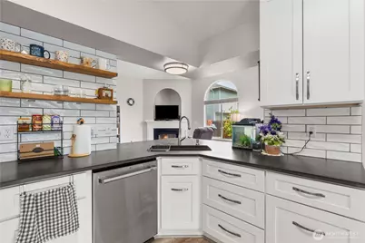2302 148th Street E, Tacoma, WA 98445 - Photo 9