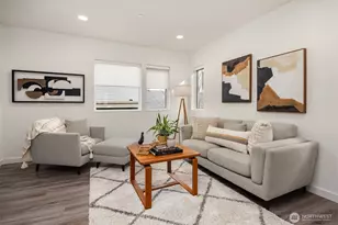 12526 15th Ave NE, Seattle, WA 98125 - Photo 15