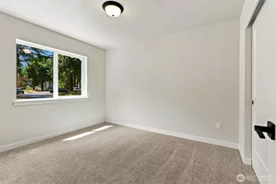 18042 Highland Court SE, Yelm, WA 98597 - Photo 7