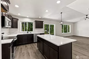 18042 Highland Ct SE, Yelm, WA 98597 - Photo 15